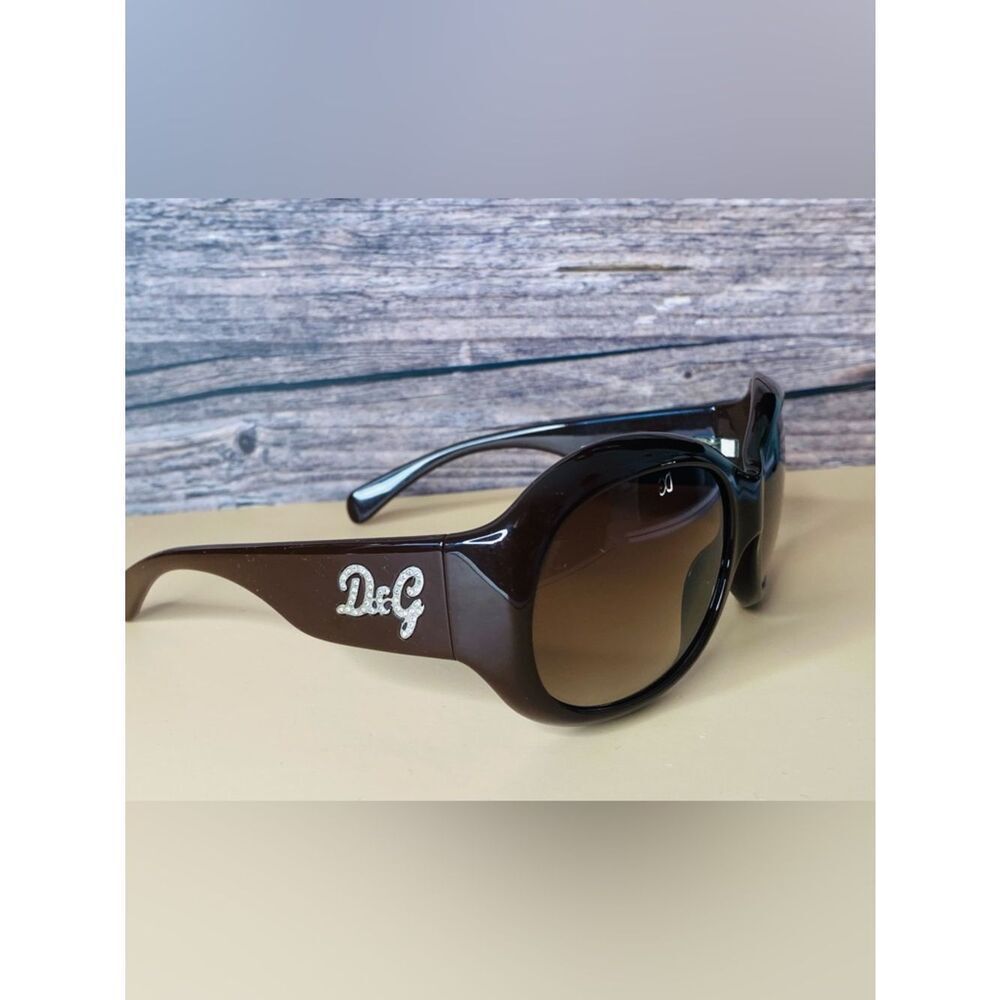💕HOST PICK🥂 Dolce Dark Brown Acetate Sunglasses with Crystal Logo. Authentic.
